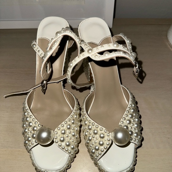 Pearl White Block Heels - Picture 3 of 6